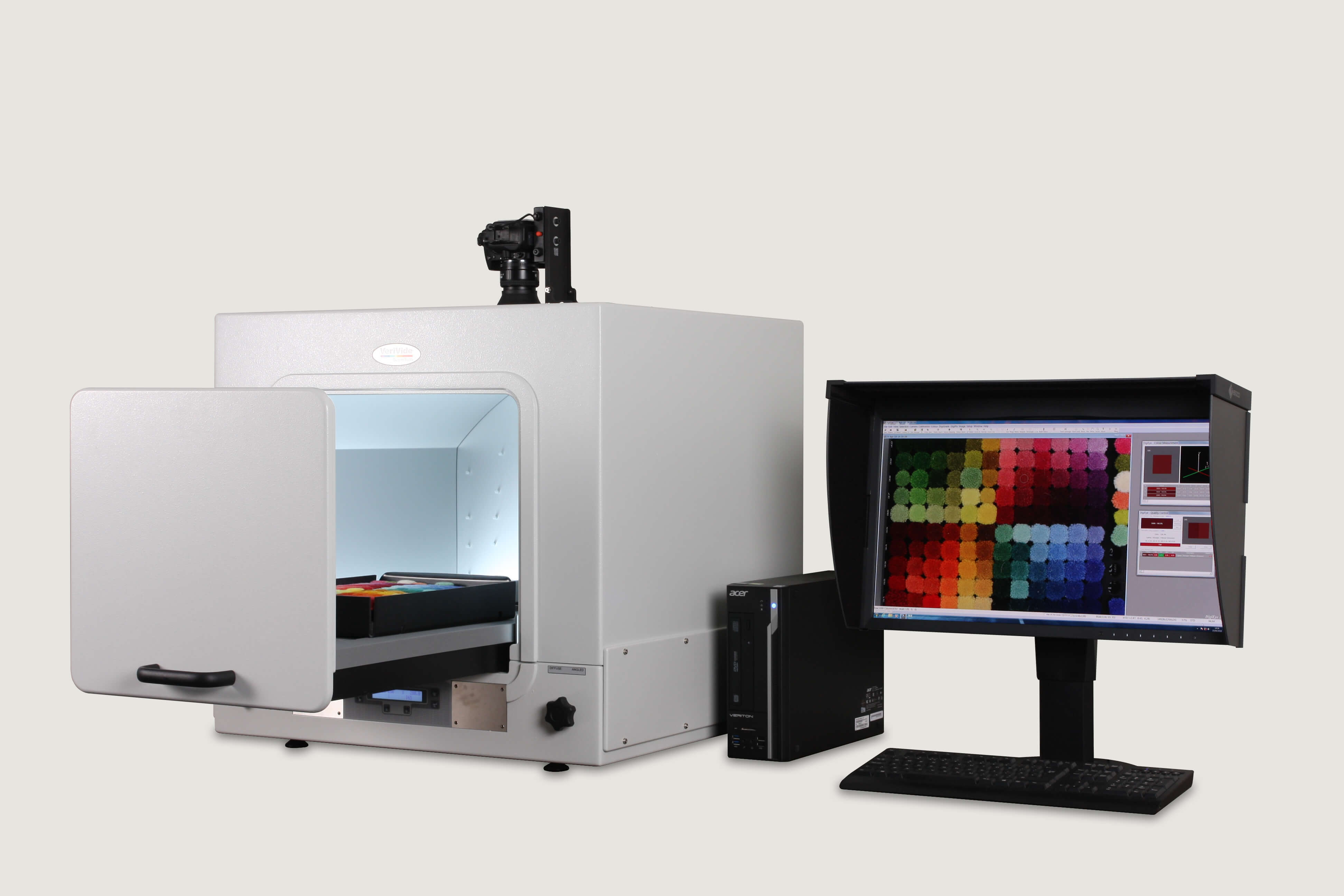 Detect metamerism with DigiEye system, the non-contact colour and appearance measurement device