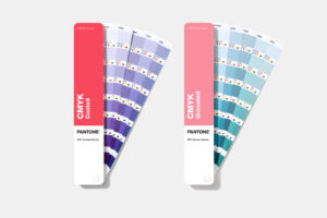 Pantone CMYK Guide Set open fans