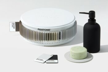 Pantone Tints & Tones neutral colours Plastic Chip Collection