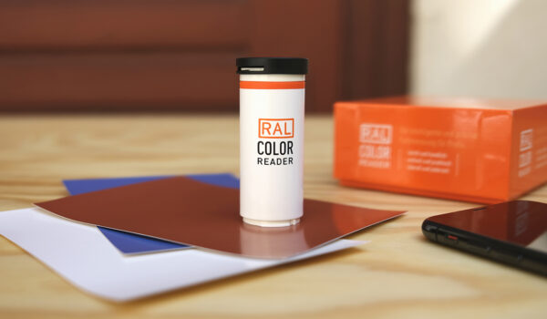 RAL Color Reader 2