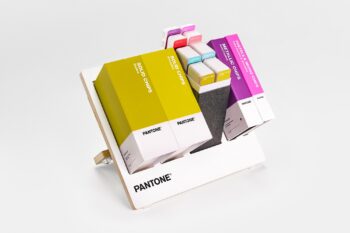 Pantone Reference Library GPC305C